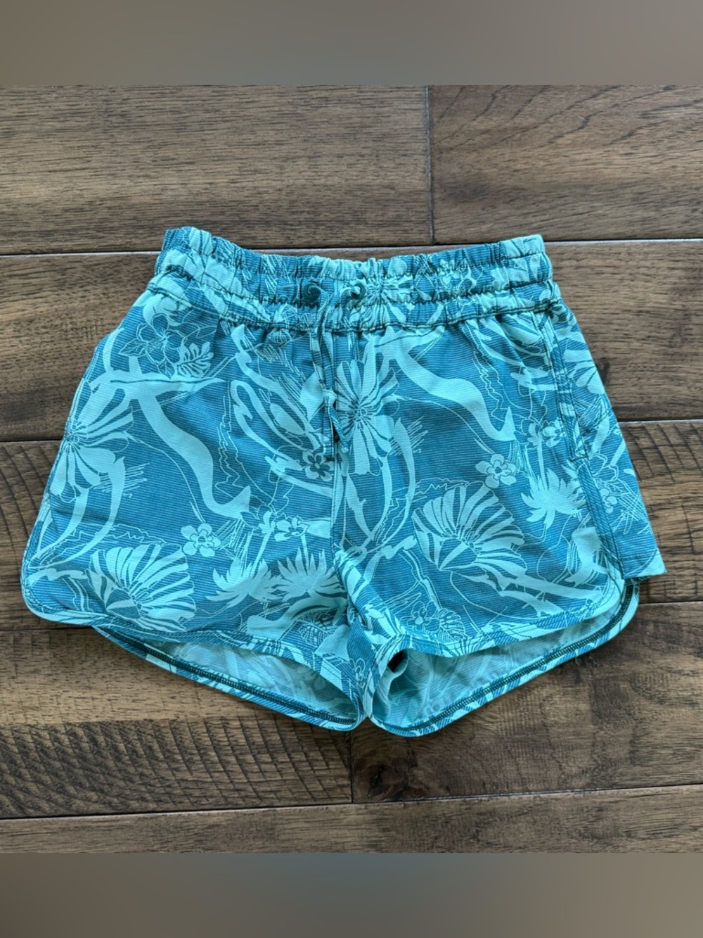 Athleta Girl Aqua Floral Drawstring Shorts Size 8-10